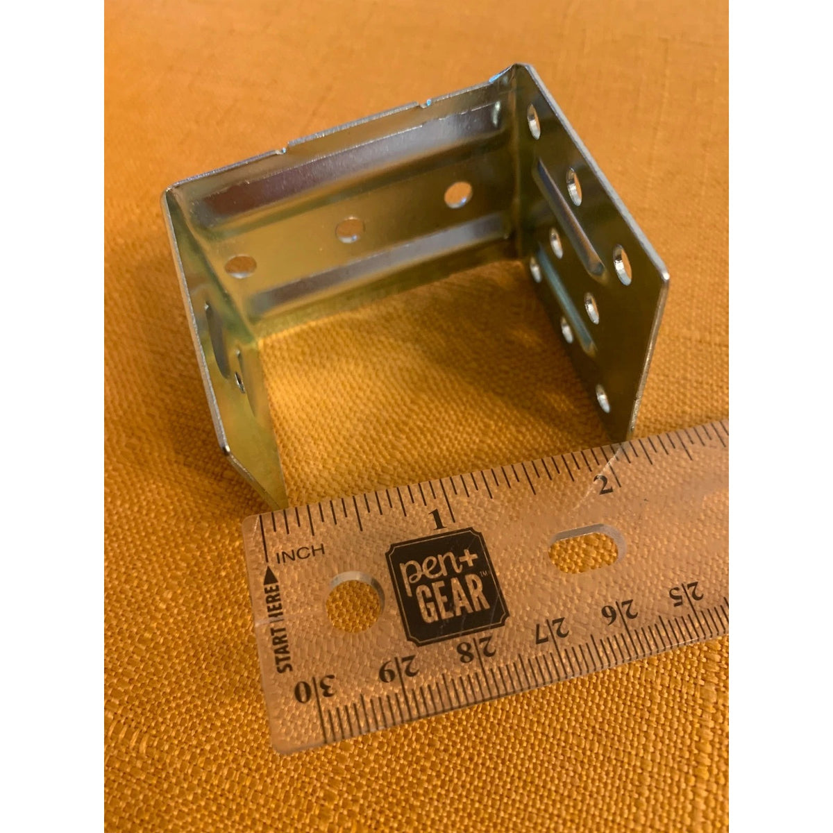 Low Profile Center Support Bracket for blinds - 2 Pack