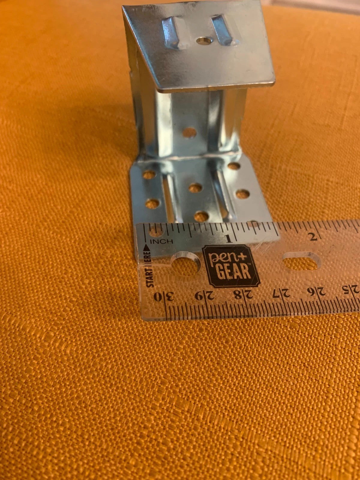 Low Profile Center Support Bracket for blinds - 2 Pack
